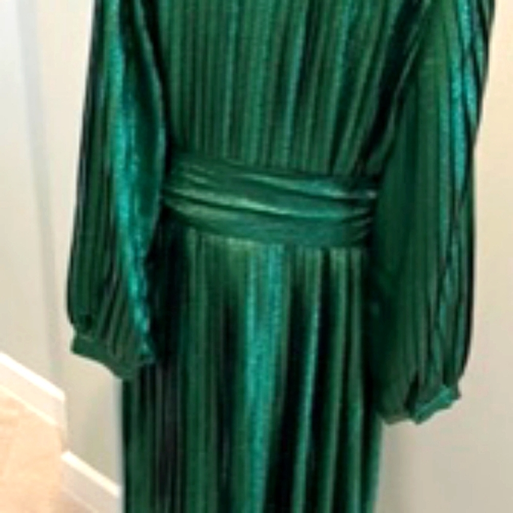 Marc Jacobs Emerald Green Runway Dress from Fall 2019 - Picture 11 of 16